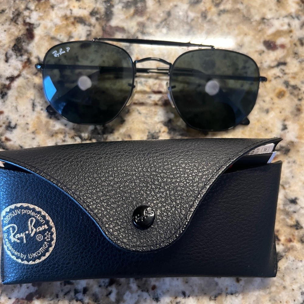 Black Ray Ban Caravan Women’s Sunglasses